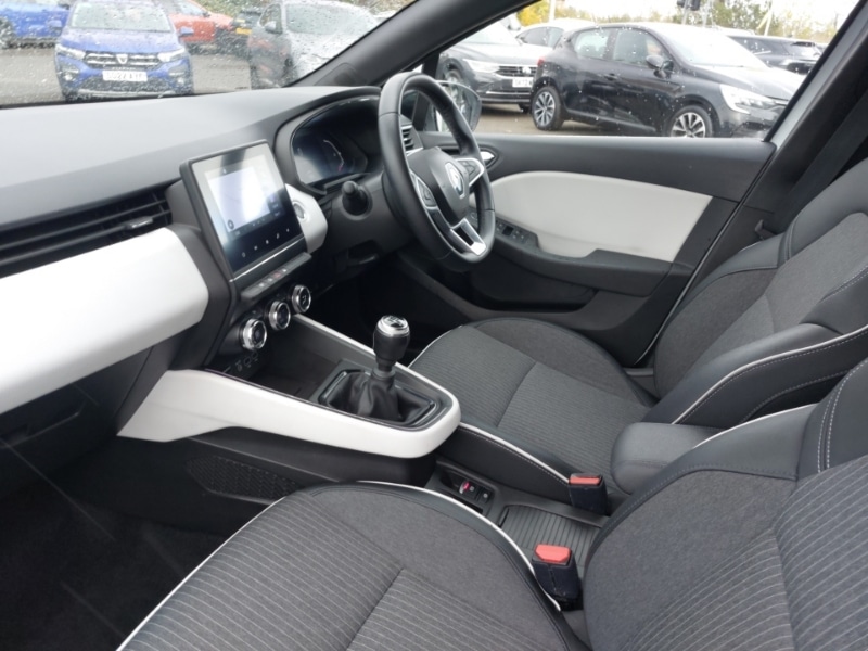 Used Renault Clio 2022 for sale - 76348177: Photo 5