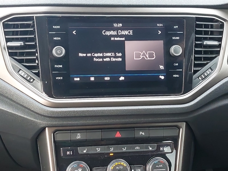 Used Volkswagen T-Roc 2018 for sale - 76983105: Photo 11