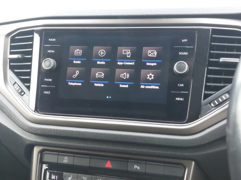 Used Volkswagen T-Roc 2018 for sale - 76983105: Photo 14