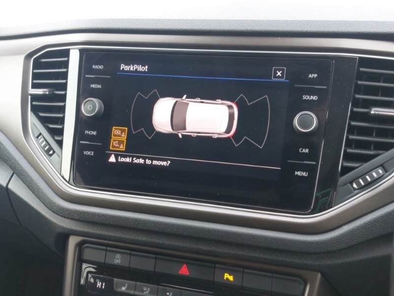 Used Volkswagen T-Roc 2018 for sale - 76983105: Photo 16