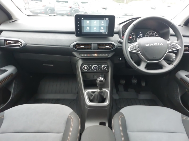 Used Dacia Sandero Stepway 2025 for sale - 77669582: Photo 2