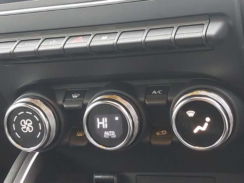 Used Renault Clio 2025 for sale - 77150345: Photo 15