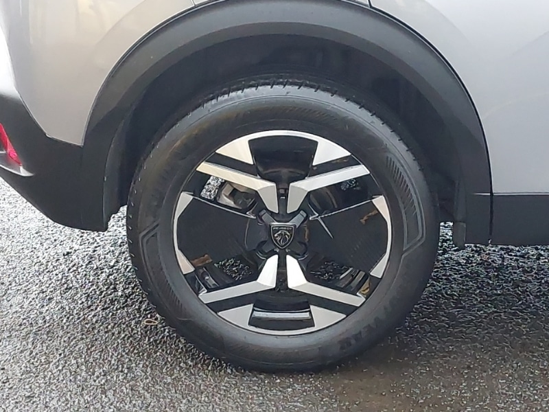 Used Peugeot 2008 2023 for sale - 77568987: Photo 12