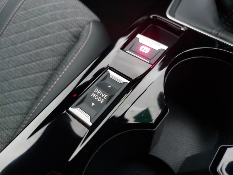 Used Peugeot 2008 2023 for sale - 77568987: Photo 14