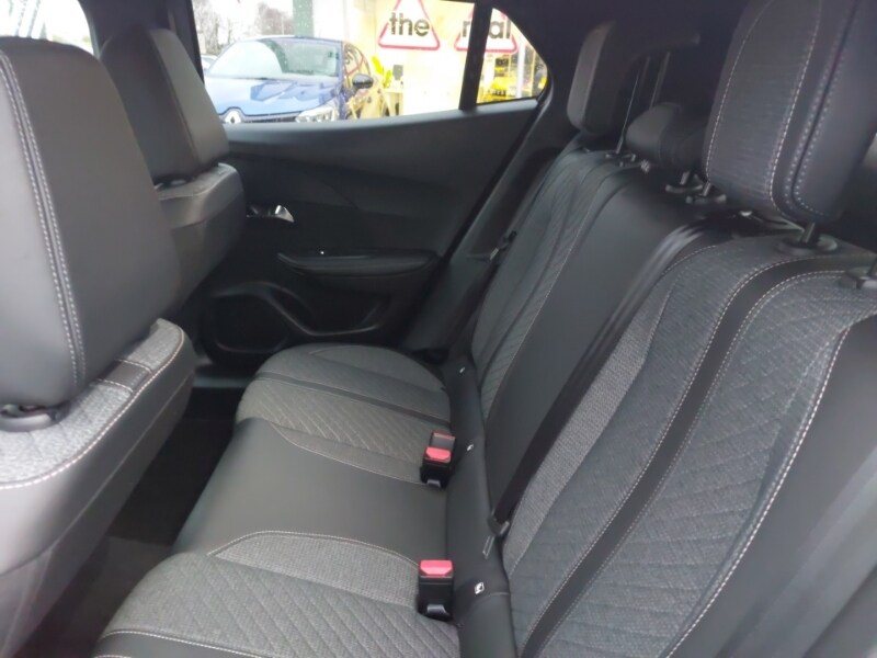 Used Peugeot 2008 2023 for sale - 77568987: Photo 6