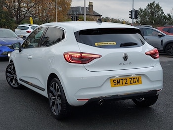Used Renault Clio 2023 for sale - 76498297: Photo