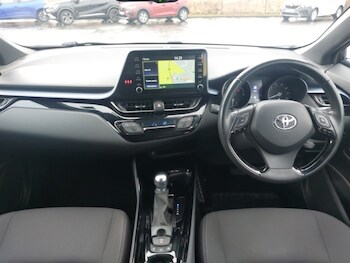 Used Toyota C-HR 2021 for sale - 77491722: Photo