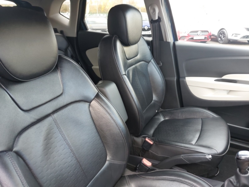 Used Renault Captur 2018 for sale - 76683778: Photo 13