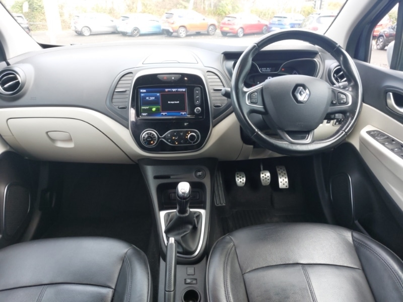 Used Renault Captur 2018 for sale - 76683778: Photo 2