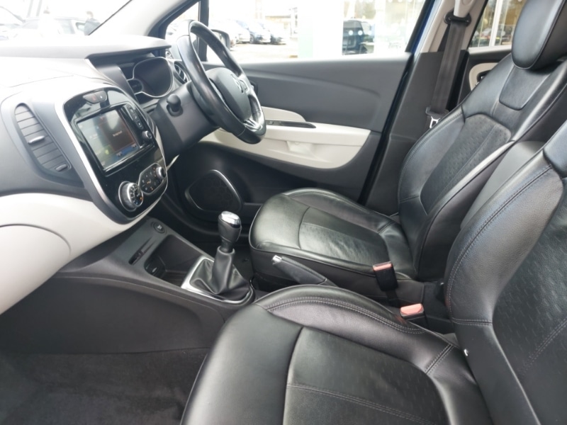 Used Renault Captur 2018 for sale - 76683778: Photo 5