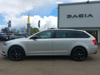 Used Skoda Octavia 2019 for sale - 78567867: Photo