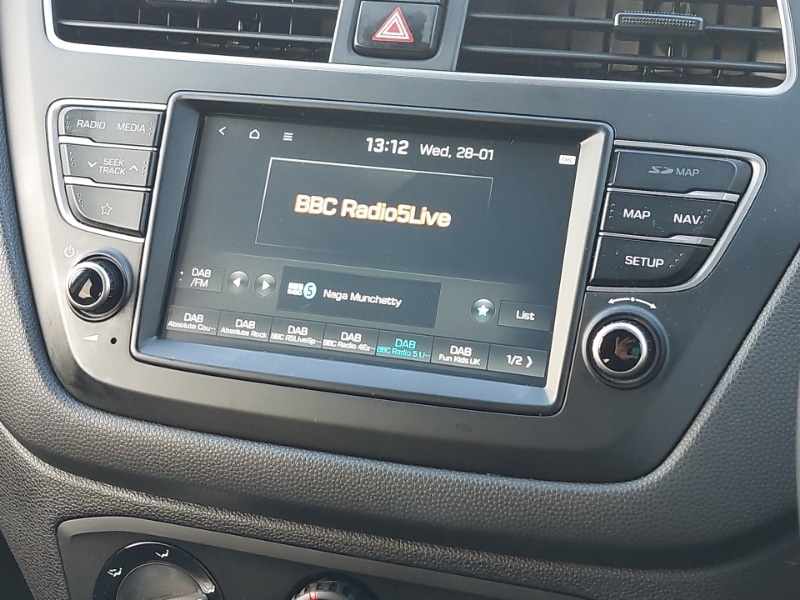 Used Hyundai i20 2020 for sale - 77352906: Photo 16