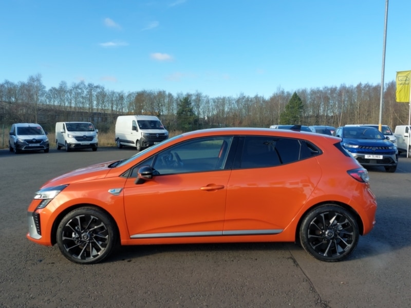 Used Renault Clio 2025 for sale - 77544330: Photo 4