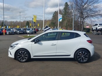 Used Renault Clio 2023 for sale - 78066110: Photo