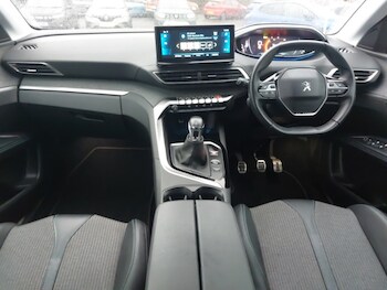 Used Peugeot 3008 2022 for sale - 77039435: Photo