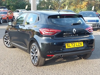 Used Renault Clio 2022 for sale - 76233583: Photo 3