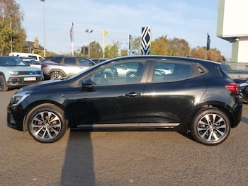 Used Renault Clio 2022 for sale - 76233583: Photo 4