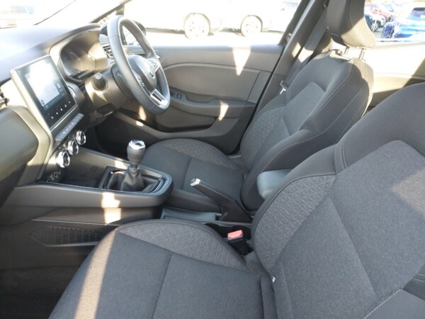 Used Renault Clio 2022 for sale - 76233583: Photo 5