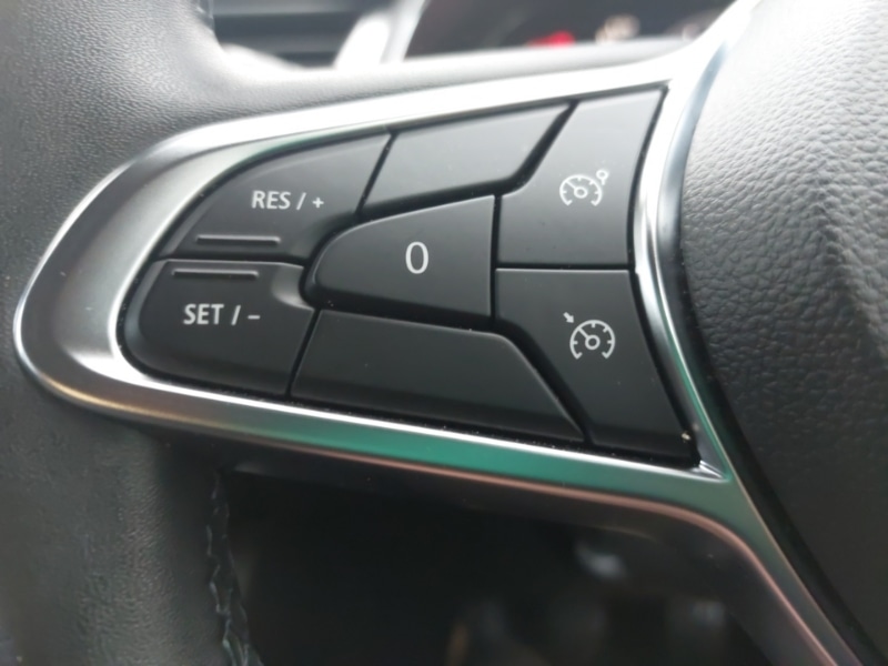 Used Renault Captur 2022 for sale - 76498306: Photo 18