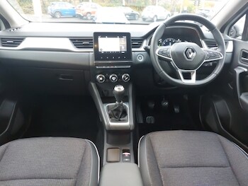 Used Renault Captur 2022 for sale - 76498306: Photo