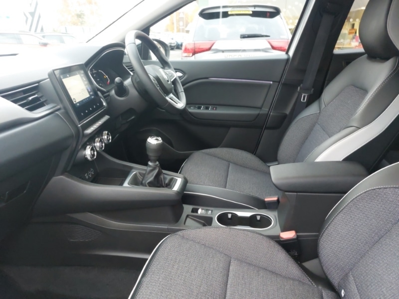 Used Renault Captur 2022 for sale - 76498306: Photo 5