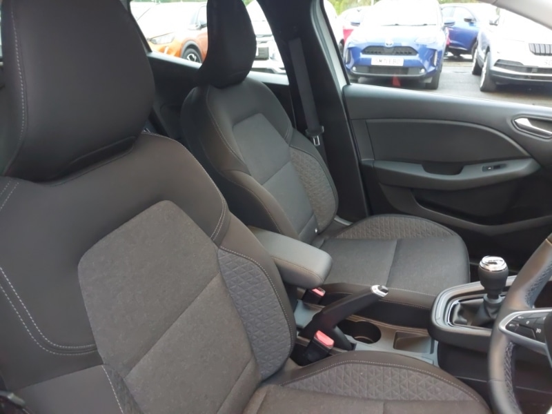 Used Renault Clio 2022 for sale - 76172231: Photo 13