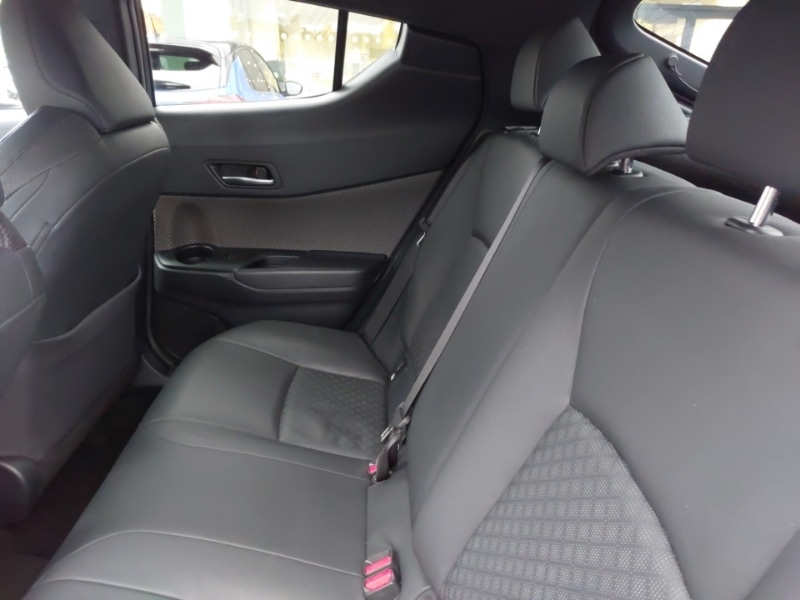 Used Toyota C-HR 2021 for sale - 76369748: Photo 6