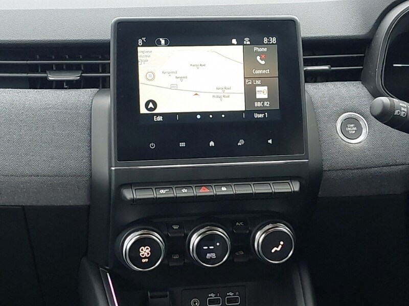 Used Renault Clio 2025 for sale - 77964321: Photo 11