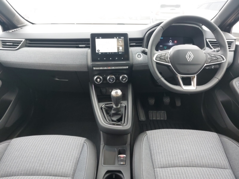 Used Renault Clio 2025 for sale - 77964321: Photo 2
