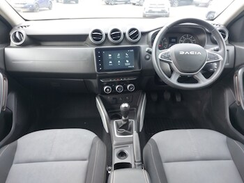Used Dacia Duster 2023 for sale - 78511397: Photo