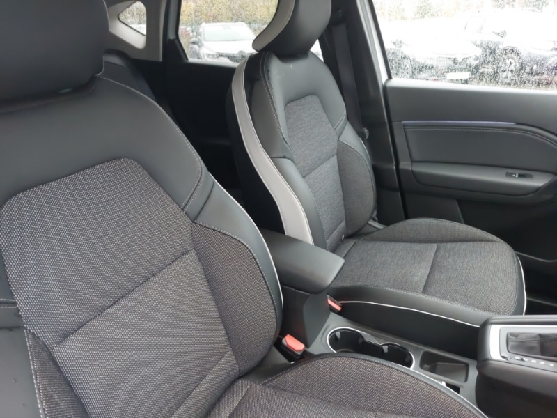 Used Renault Captur 2024 for sale - 76571571: Photo 13