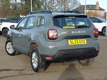 Used Dacia Duster 2023 for sale - 77644176: Photo