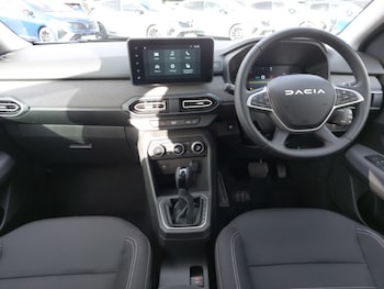 Used Dacia Jogger 2025 for sale - 78560200: Photo
