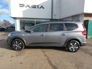 Used Dacia Jogger 2025 for sale - 78560200: Photo