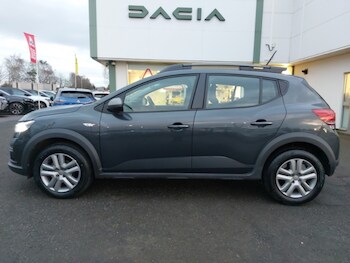 Used Dacia Sandero Stepway 2023 for sale - 77265725: Photo