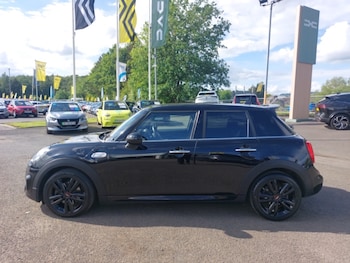 Used MINI Hatch 2019 for sale - 78821450: Photo