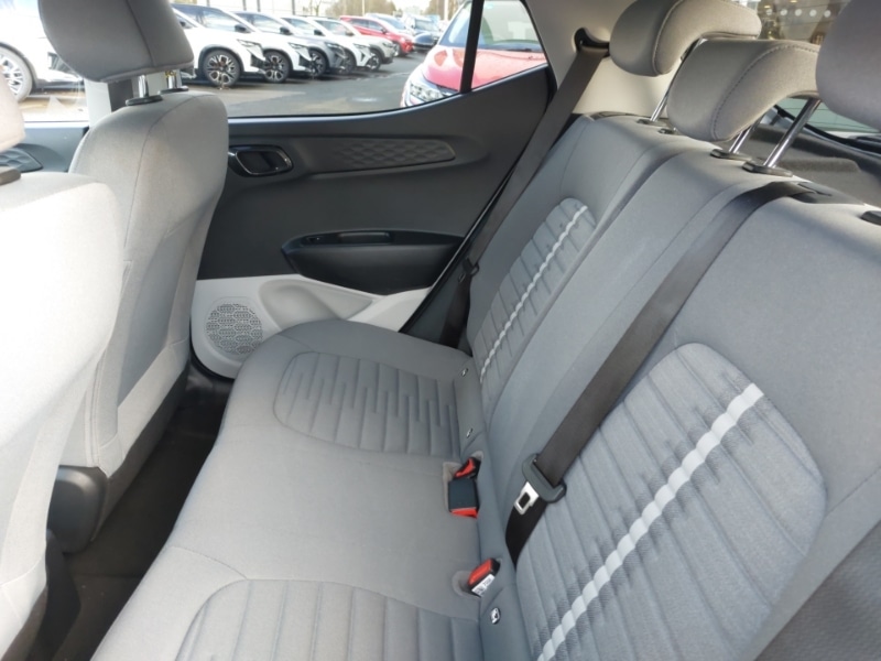 Used Hyundai i10 2020 for sale - 77988110: Photo 6