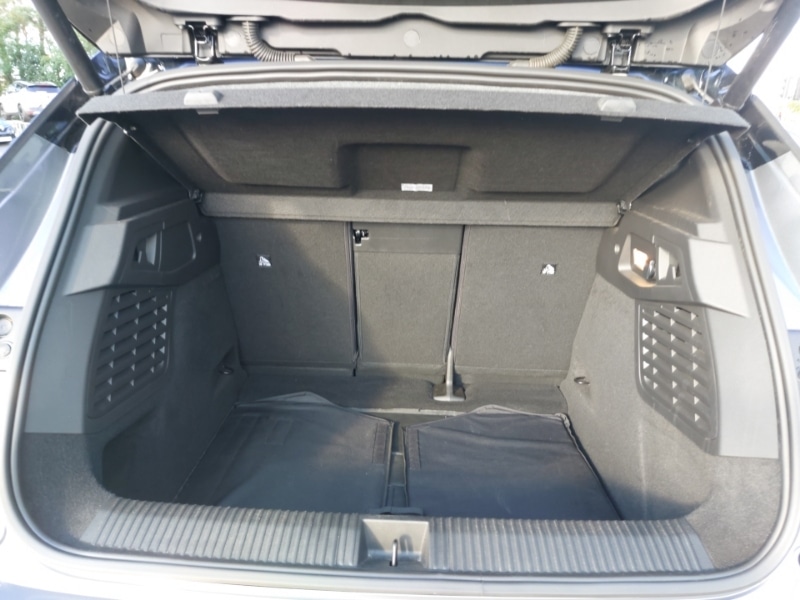 Used Renault Scenic E-Tech 2024 for sale - 76947595: Photo 8