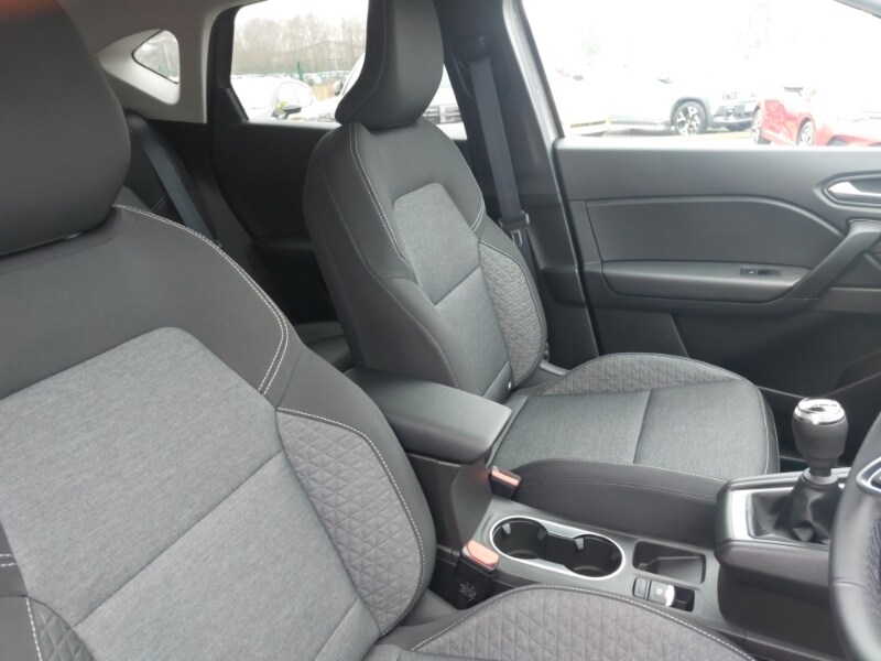 Used Renault Captur 2023 for sale - 77816378: Photo 13