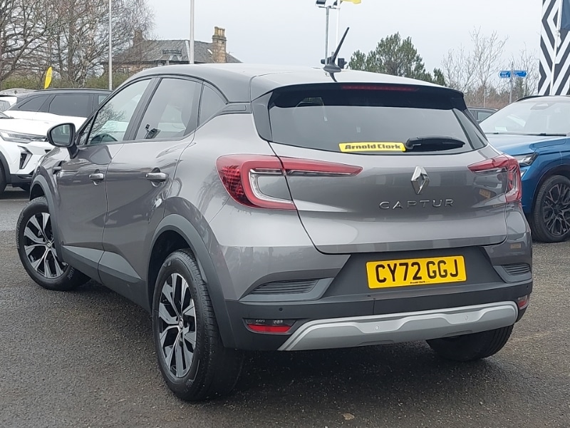 Used Renault Captur 2023 for sale - 77816378: Photo 3