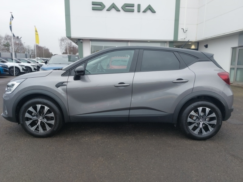 Used Renault Captur 2023 for sale - 77816378: Photo 4
