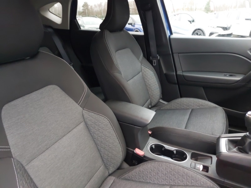 Used Renault Captur 2022 for sale - 77035115: Photo 13