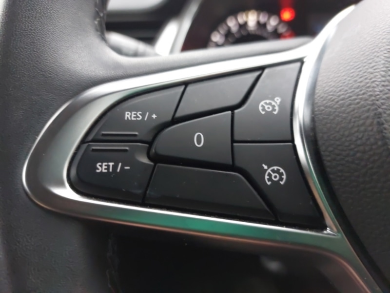 Used Renault Captur 2022 for sale - 77035115: Photo 19