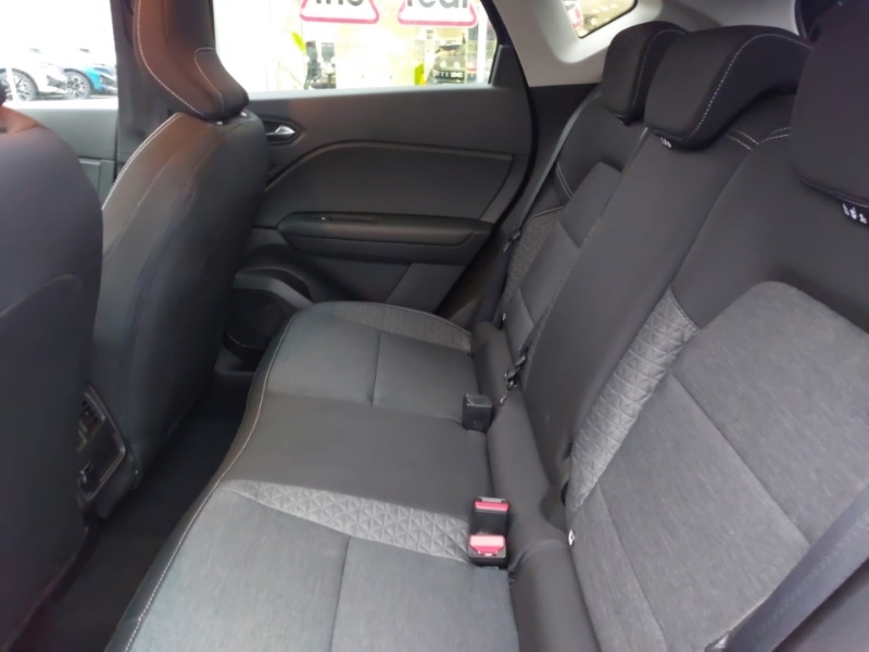 Used Renault Captur 2022 for sale - 77035115: Photo 6