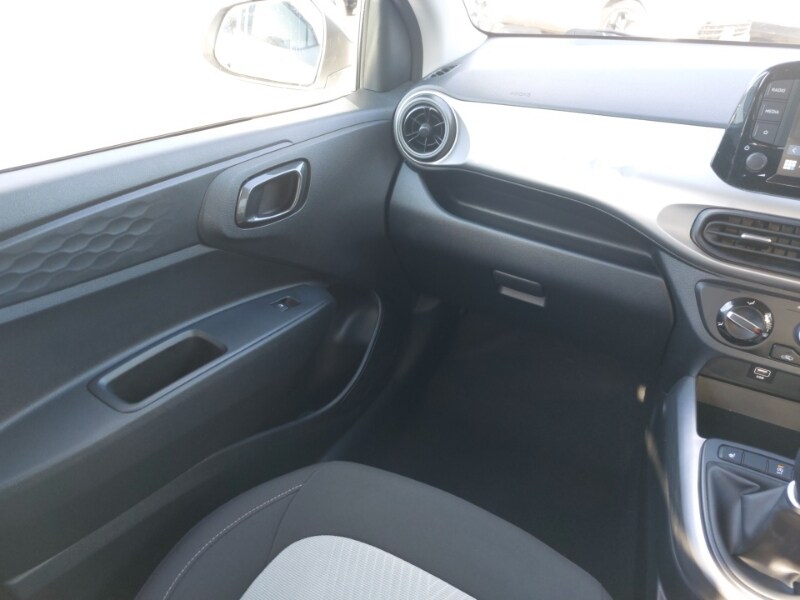 Used Hyundai i10 2021 for sale - 77716973: Photo 10