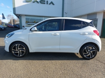 Used Hyundai i10 2021 for sale - 77716973: Photo