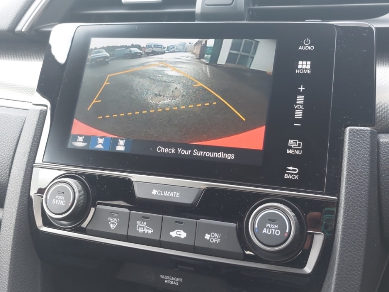 Used Honda Civic 2019 for sale - 76384010: Photo 17