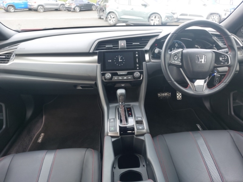 Used Honda Civic 2019 for sale - 76384010: Photo 2