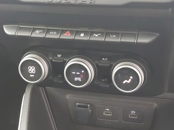 Used Dacia Duster 2023 for sale - 76325412: Photo 19
