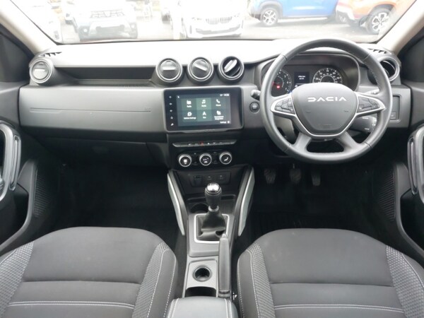 Used Dacia Duster 2023 for sale - 76325412: Photo 2